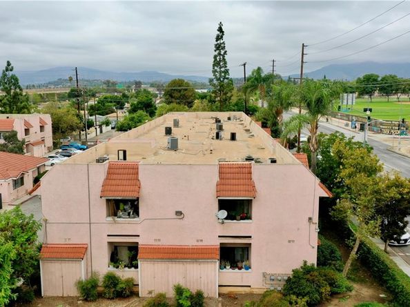 10943 Laurel Canyon A6, San Fernando CA 91340