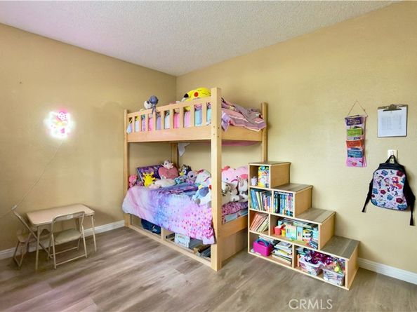 10943 Laurel Canyon A6, San Fernando CA 91340