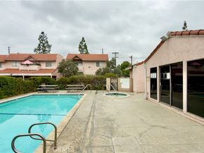 10943 Laurel Canyon A6, San Fernando CA 91340