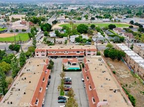 10943 Laurel Canyon A6, San Fernando CA 91340
