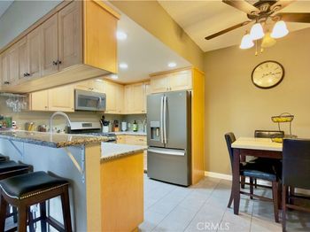10943 Laurel Canyon A6