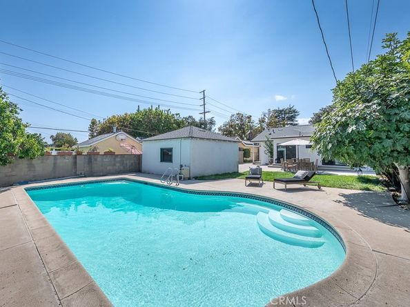 5808 Irvine Avenue, North Hollywood CA 91601