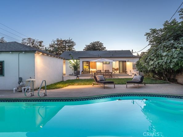 5808 Irvine Avenue, North Hollywood CA 91601
