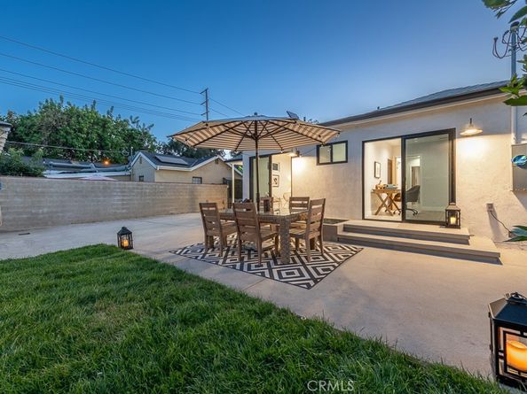 5808 Irvine Avenue, North Hollywood CA 91601