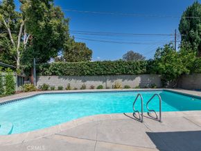 5808 Irvine Avenue, North Hollywood CA 91601