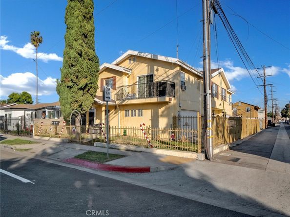 7114 el Selinda Ave, Bell Gardens CA 90201