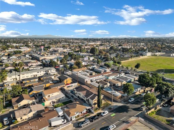 7114 el Selinda Ave, Bell Gardens CA 90201