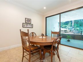 4774 Park Encino 206, Encino CA 91436