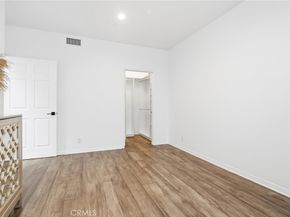 14100 Dickens St 2, Sherman Oaks CA 91423