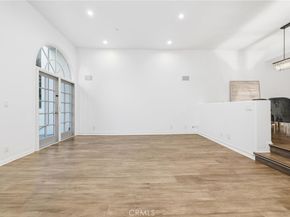 14100 Dickens St 2, Sherman Oaks CA 91423