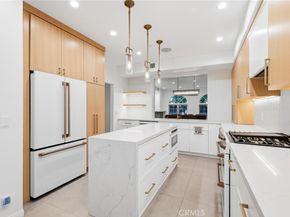 14100 Dickens St 2, Sherman Oaks CA 91423