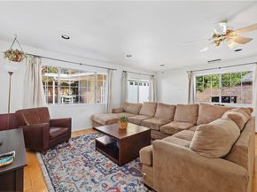 17419 Leadwell, Lake Balboa CA 91406