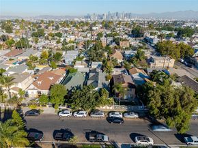 811 E 43rd Place, Los Angeles CA 90011