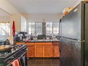 811 E 43rd Place, Los Angeles CA 90011