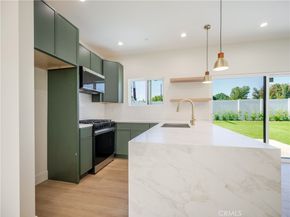 7107 Cozycroft, Winnetka CA 91306