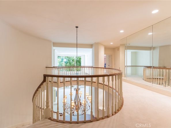 12386 Ridge Circle, Los Angeles CA 90049