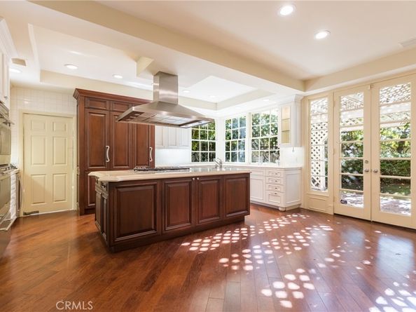 12386 Ridge Circle, Los Angeles CA 90049