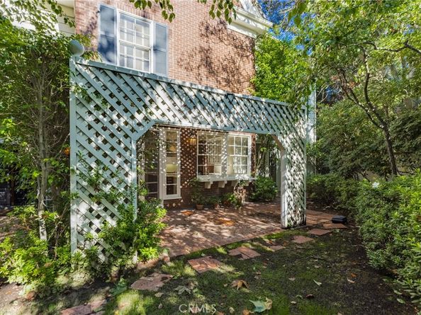 12386 Ridge Circle, Los Angeles CA 90049