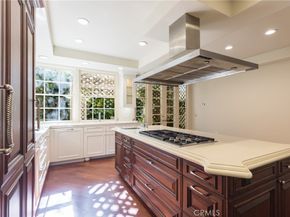 12386 Ridge Circle, Los Angeles CA 90049