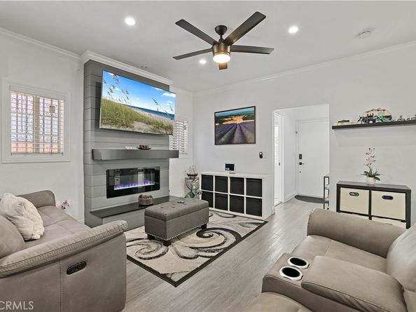 1023 W 51st, Los Angeles CA 90037