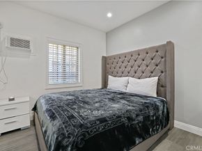 1023 W 51st, Los Angeles CA 90037