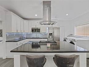 1023 W 51st, Los Angeles CA 90037
