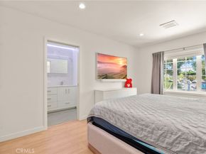 7741 Variel, Canoga Park CA 91304