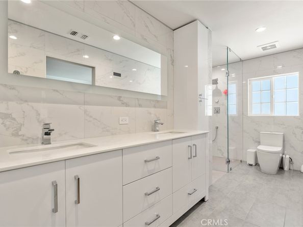 7741 Variel, Canoga Park CA 91304