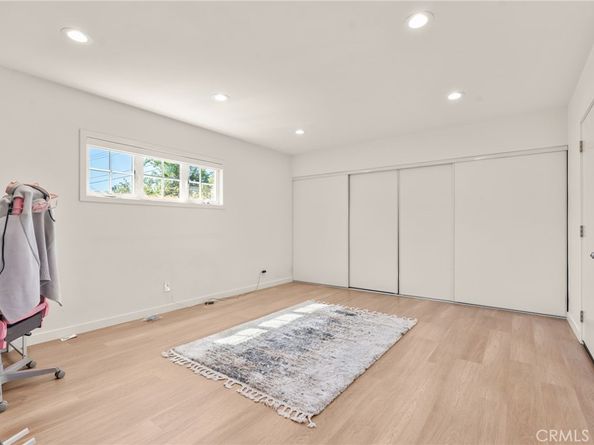 7741 Variel, Canoga Park CA 91304