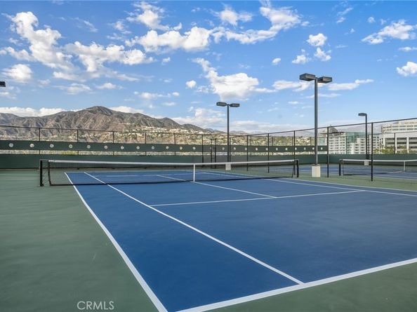345 Pioneer Drive 501, Glendale CA 91203