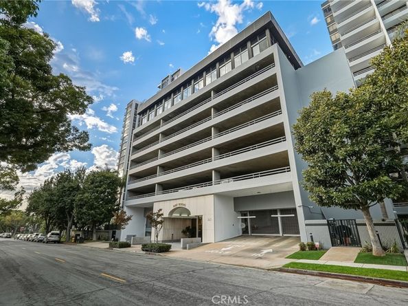 345 Pioneer Drive 501, Glendale CA 91203