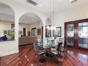 22851 Calvert Street, Woodland Hills CA 91367
