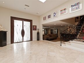 22851 Calvert Street, Woodland Hills CA 91367