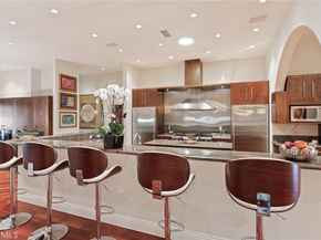 22851 Calvert Street, Woodland Hills CA 91367