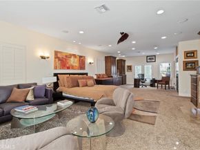22851 Calvert Street, Woodland Hills CA 91367