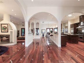 22851 Calvert Street, Woodland Hills CA 91367