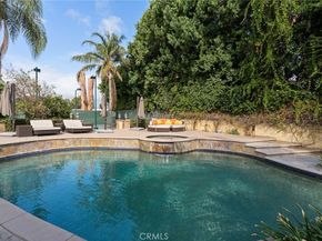 22851 Calvert Street, Woodland Hills CA 91367