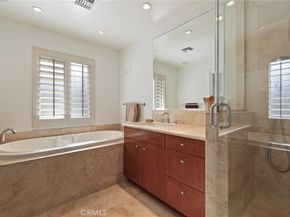 22851 Calvert Street, Woodland Hills CA 91367