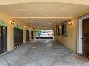 22851 Calvert Street, Woodland Hills CA 91367
