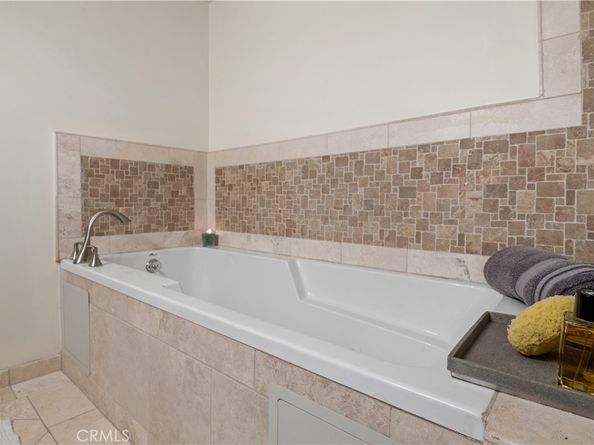 6221 Monterey 304, Highland Park CA 90042