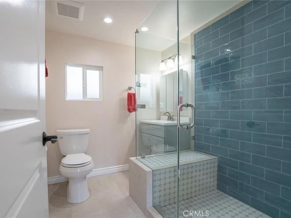 5919 - 5921 Cantaloupe Avenue, Valley Glen CA 91401