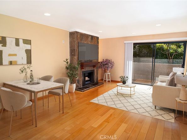 1940 N Highland 10, Los Angeles CA 90068