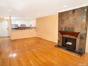 1940 N Highland 10, Los Angeles CA 90068