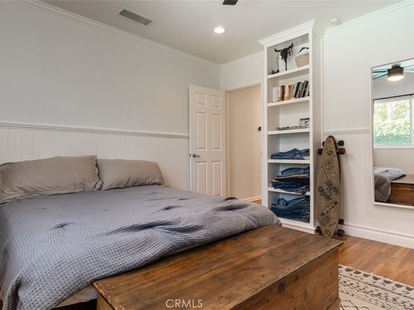 10444 Hayvenhurst, Granada Hills CA 91344