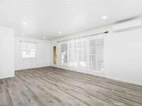 7752 Wish, Lake Balboa CA 91406