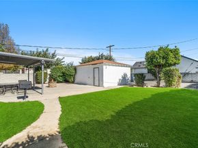 7752 Wish, Lake Balboa CA 91406