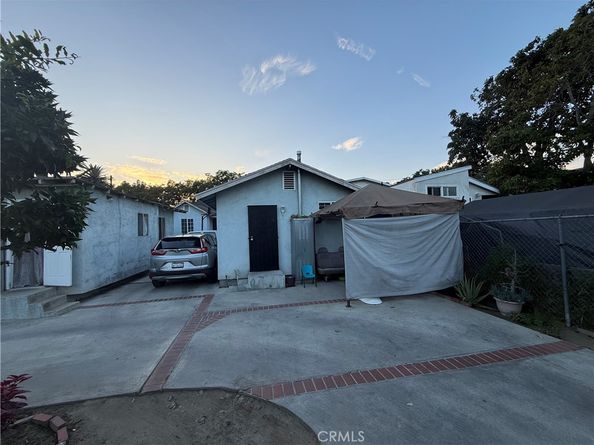 4020 Trinity, Los Angeles CA 90011