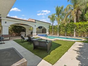 13656 Dronfield Ave, Sylmar CA 91342