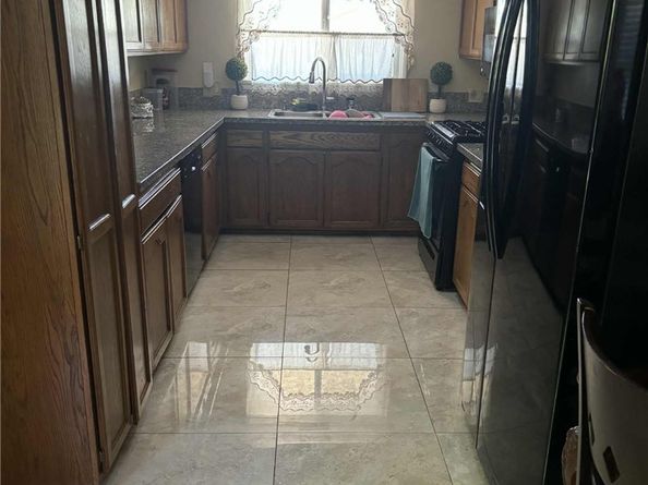 19937 Parthenia Street, Northridge CA 91324