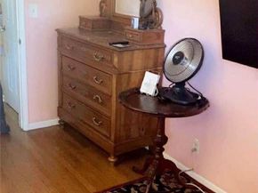 19937 Parthenia Street, Northridge CA 91324